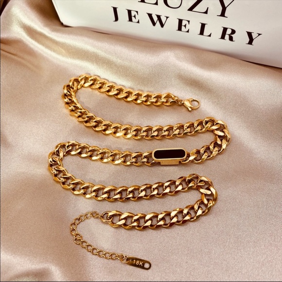 Titanium Black Onyx Cuban Link Chunky Necklace in Gold - Picture 6 of 14